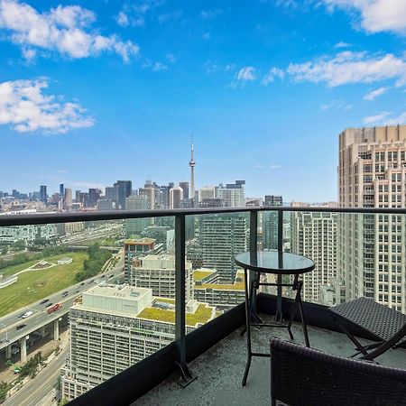 2 Bedroom Waterfront Condo Downtown W/ Free Parking Toronto Dış mekan fotoğraf
