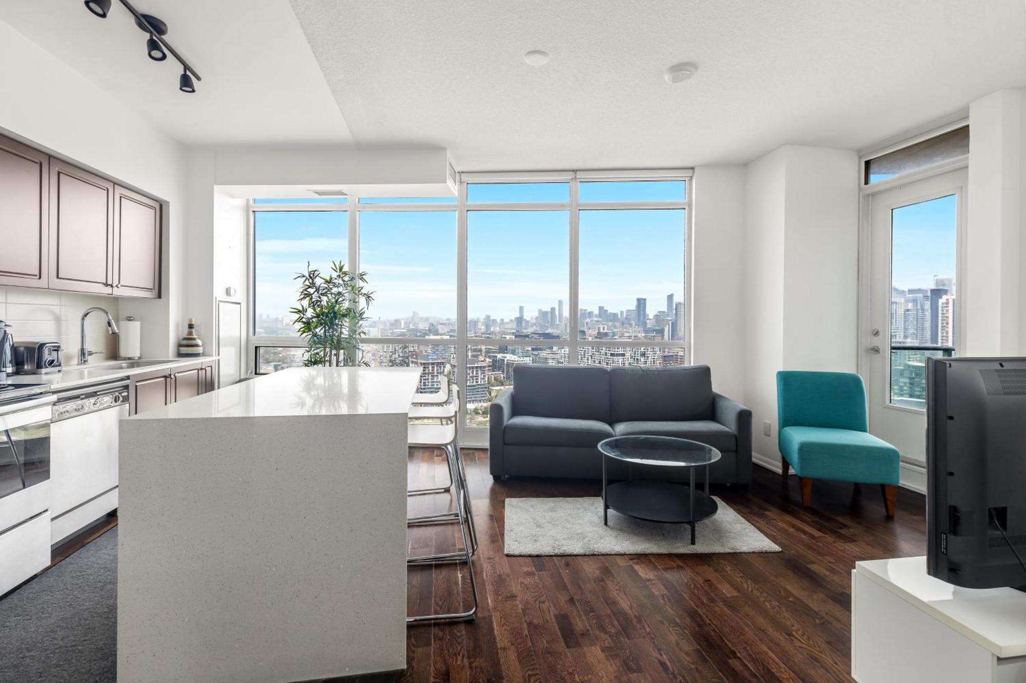 2 Bedroom Waterfront Condo Downtown W/ Free Parking Toronto Dış mekan fotoğraf