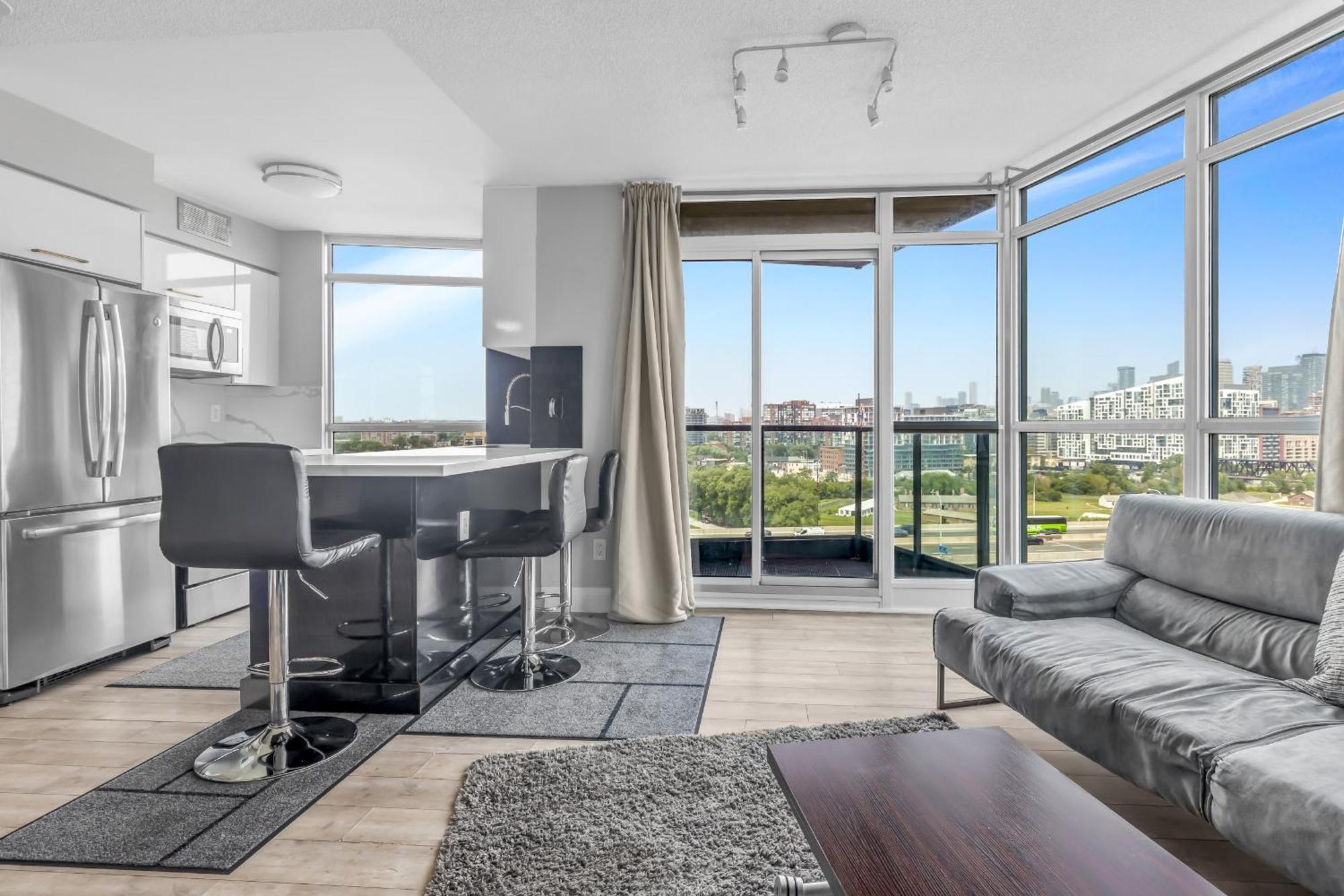 2 Bedroom Waterfront Condo Downtown W/ Free Parking Toronto Dış mekan fotoğraf